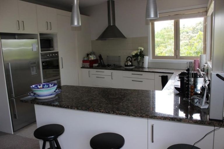 Photo of property in 28b Bevyn Street, Castor Bay, Auckland, 0620