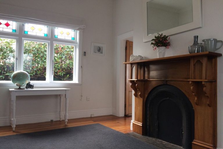 Photo of property in 18 Beach Street, Petone, Lower Hutt, 5012