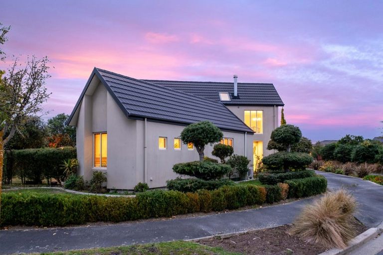 Photo of property in 9 Evergreen Place, Parklands, Christchurch, 8083
