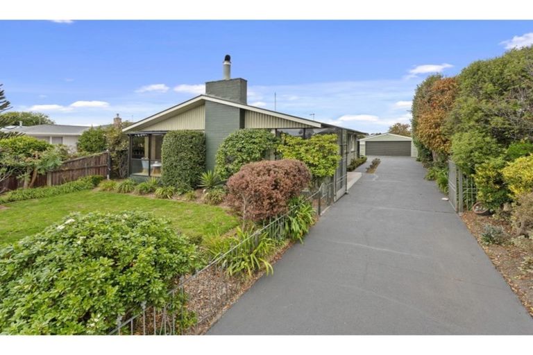 Photo of property in 113 Effingham Street, North New Brighton, Christchurch, 8083