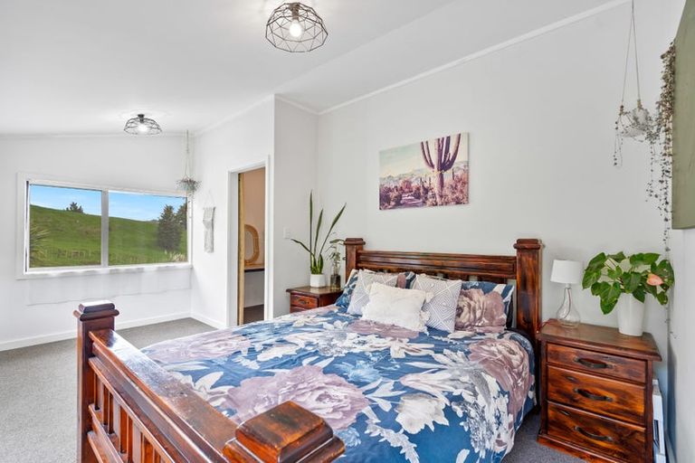 Photo of property in 46 Ararua Road, Waiotira, 0193