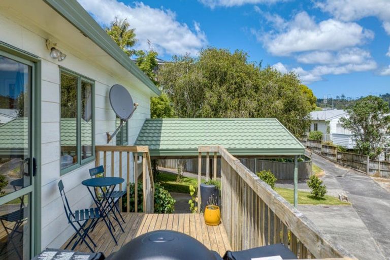 Photo of property in 12a Delshaw Avenue, Stanmore Bay, Whangaparaoa, 0932