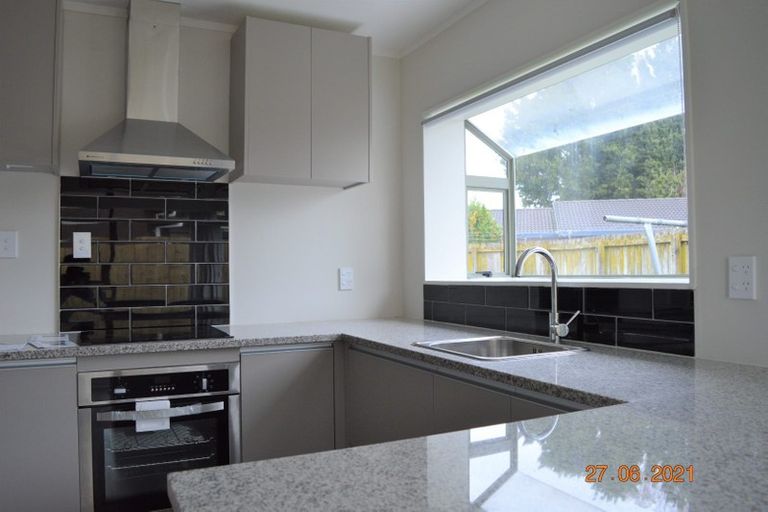 Photo of property in 2/72 Stonex Road, Papatoetoe, Auckland, 2025