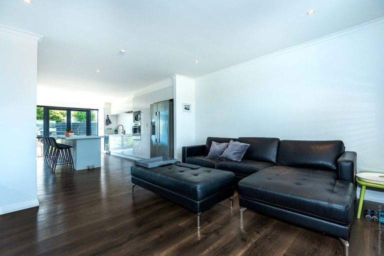 Photo of property in 150 Beach Road, North New Brighton, Christchurch, 8083