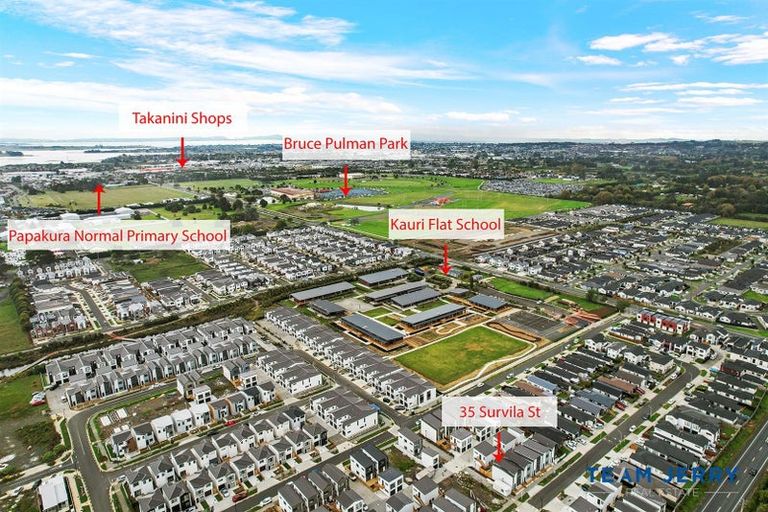 Photo of property in 35 Survila Street, Papakura, 2110