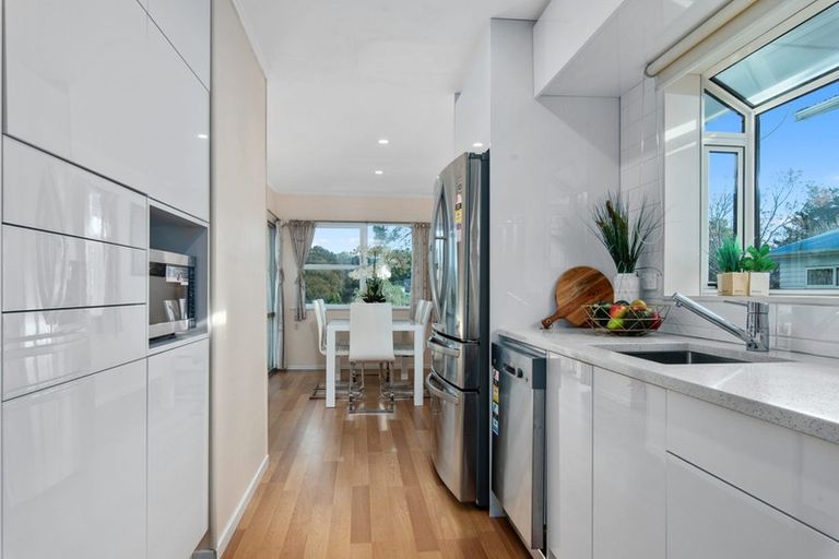 Photo of property in 43 Lynden Avenue, Hillcrest, Auckland, 0627