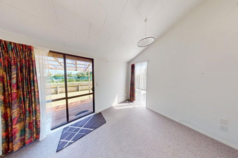 Photo of property in 4 Rata Street, Tokomaru, Palmerston North, 4474