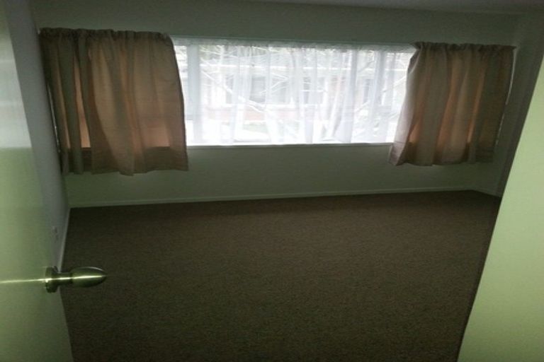 Photo of property in 3/34b Harley Close, Hauraki, Auckland, 0622