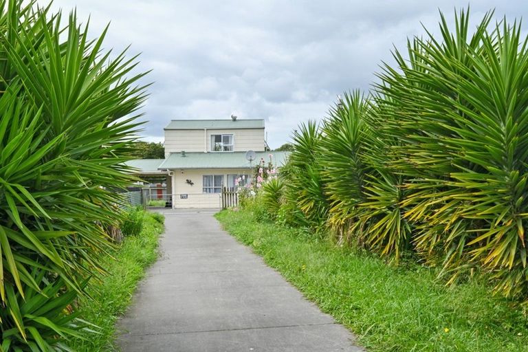 Photo of property in 15 Ramsey Crescent, Flaxmere, Hastings, 4120