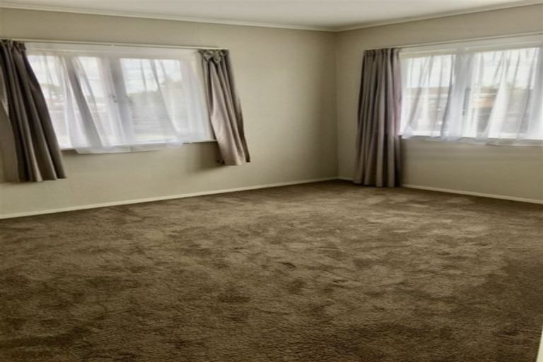 Photo of property in 34 Rollerson Street, Papakura, 2110