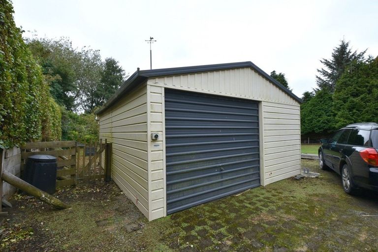 Photo of property in 32 Taiepa Road, Otatara, Invercargill, 9879