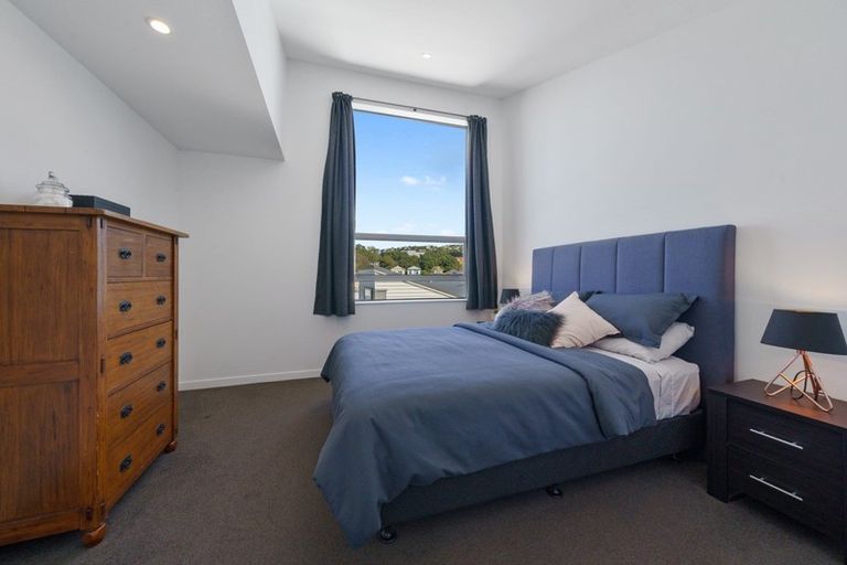 Photo of property in 4/24 Princess Terrace, Newtown, Wellington, 6021