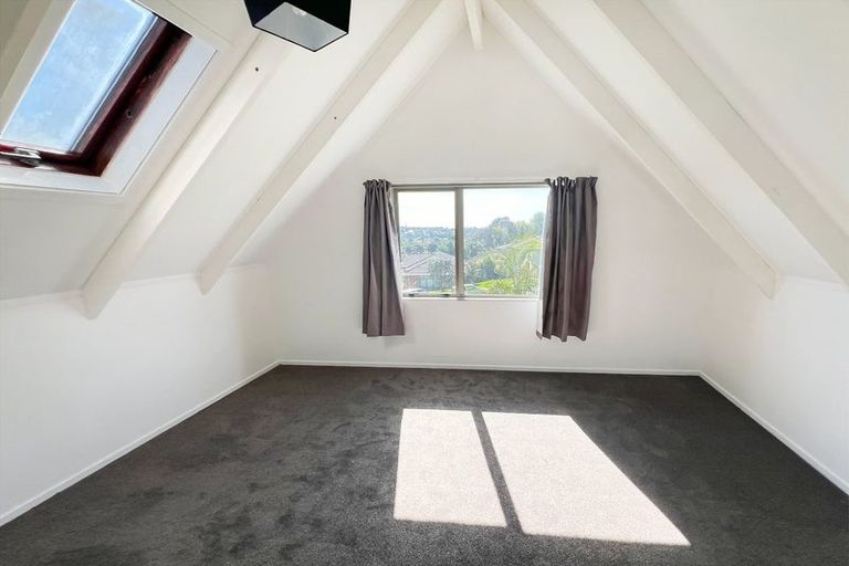 Photo of property in 39 Carillon Place, Massey, Auckland, 0614