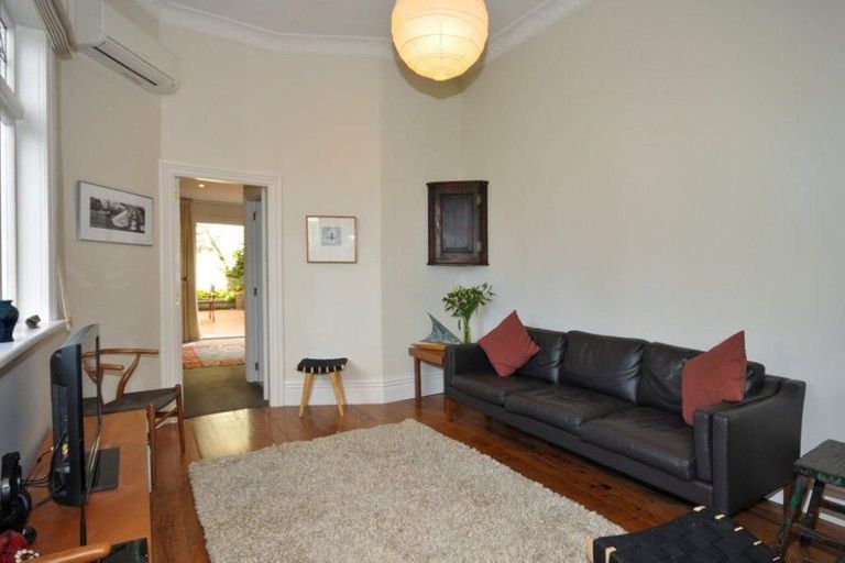 Photo of property in 39 Aro Street, Aro Valley, Wellington, 6021