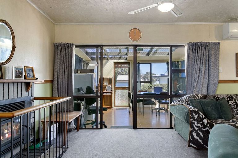 Photo of property in 12 Cumberland Street, Tauhara, Taupo, 3330