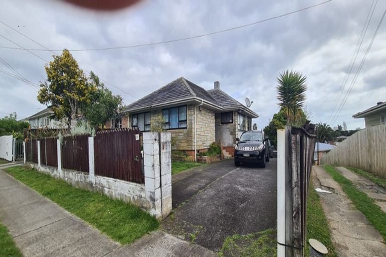 Photo of property in 295 Bairds Road, Otara, Auckland, 2023