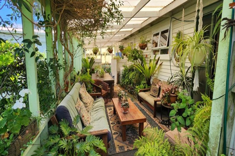 Photo of property in 11 Boyd Avenue, Mangere Bridge, Auckland, 2022