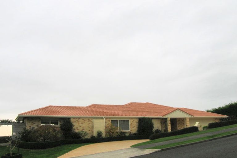 Photo of property in 160 Winara Avenue, Waikanae, 5036