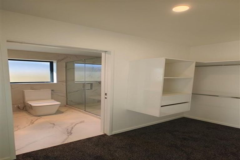 Photo of property in 19 Opouatu Avenue, Glenbrook, Waiuku, 2681