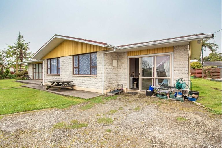 Photo of property in 40 Brougham Street, Westport, 7825