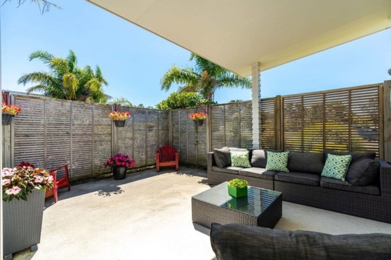 Photo of property in 14 Seabreeze Road, Mangawhai Heads, Mangawhai, 0505