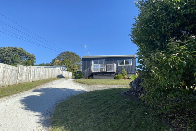 Photo of property in 9 Foster Crescent, Snells Beach, 0920