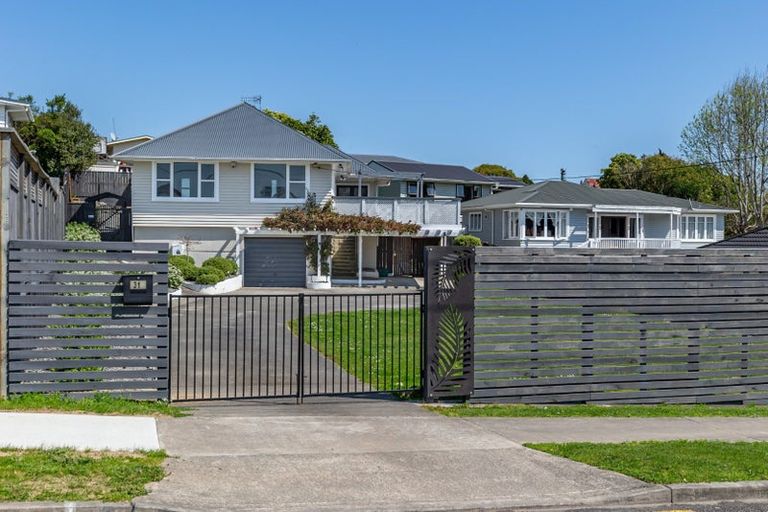 Photo of property in 31 Kawiu Road, Levin, 5510