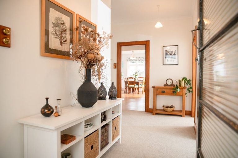 Photo of property in 80 Beauchamp Street, Karori, Wellington, 6012