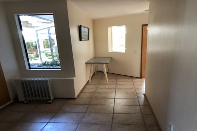 Photo of property in 45 Mana View Road, Paremata, Porirua, 5026