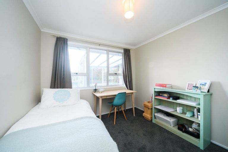 Photo of property in 1 Mercury Street, Milson, Palmerston North, 4414