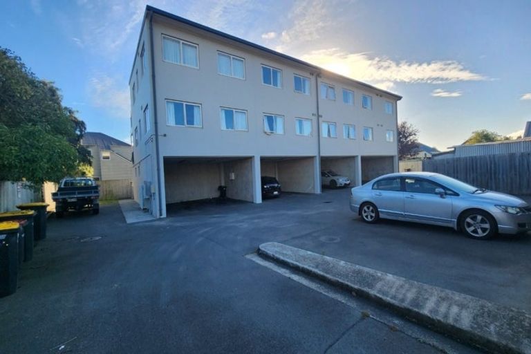 Photo of property in 8/57 Charles Street, Waltham, Christchurch, 8011