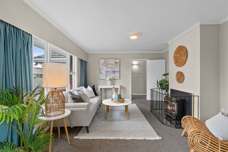 Photo of property in 25 Greenhurst Street, Sockburn, Christchurch, 8042