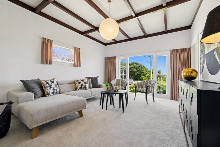 Photo of property in 3 Marine Terrace, Bayswater, Auckland, 0622