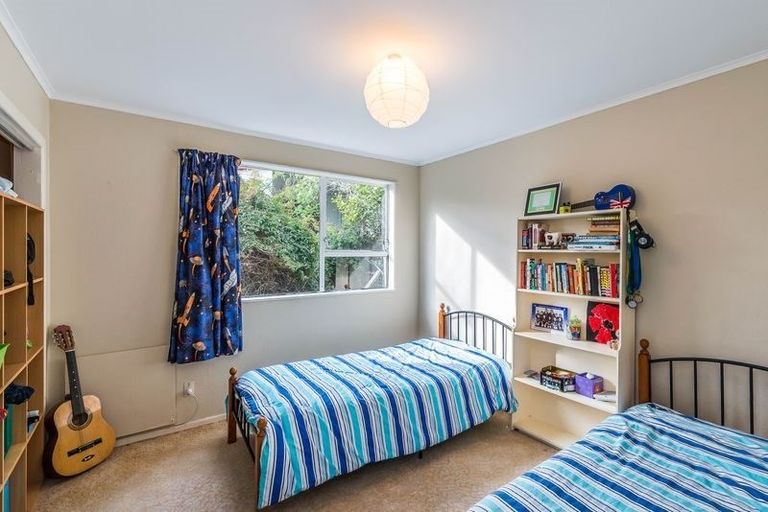 Photo of property in 39 Tennis Court Road, Raumati South, Paraparaumu, 5032