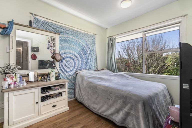 Photo of property in 2/55 Glenmore Road, Sunnyhills, Auckland, 2010