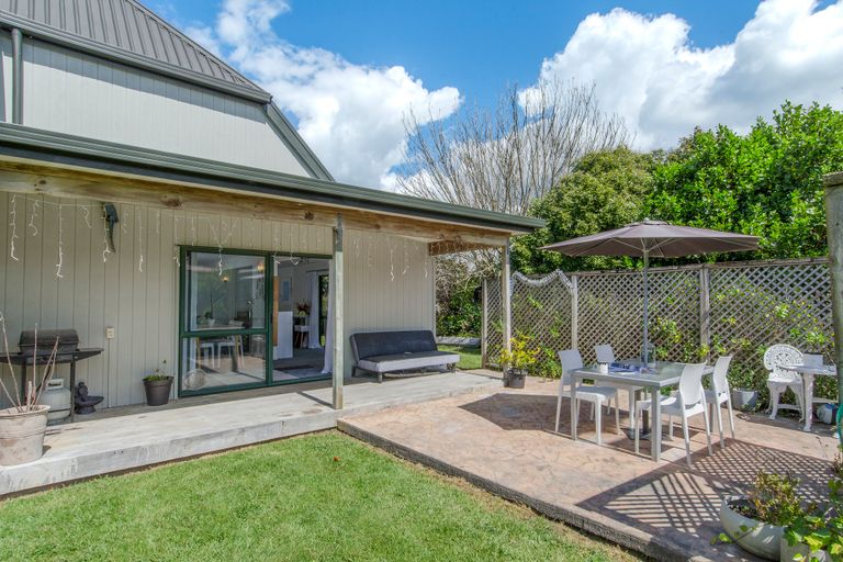 Photo of property in 94 Matakana Valley Road, Matakana, Warkworth, 0985