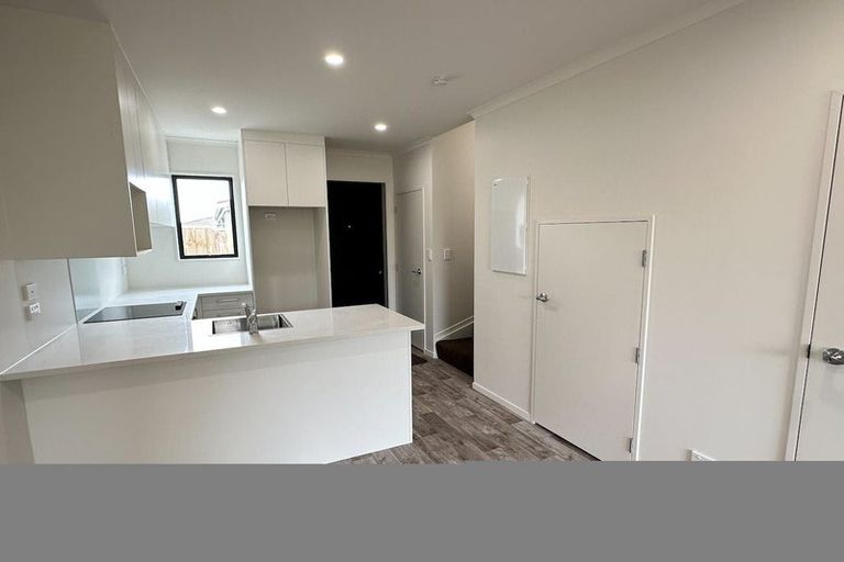 Photo of property in 7/16 Russell Road, Manurewa, Auckland, 2102