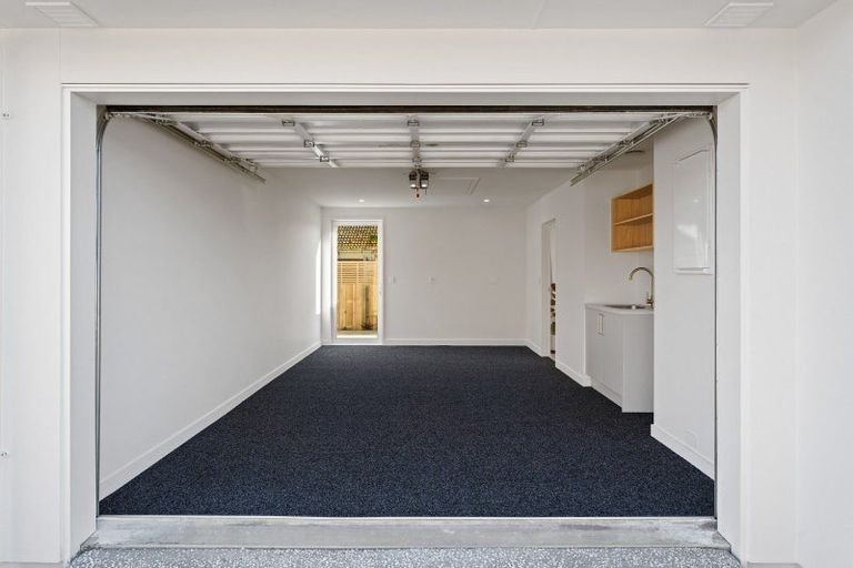 Photo of property in 6a Berwick Street, Mosgiel, 9024