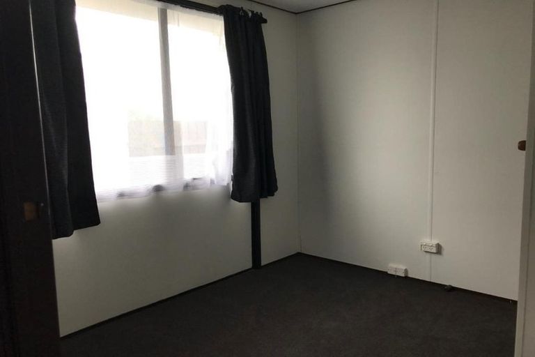 Photo of property in 2 Sequoia Place, Pukete, Hamilton, 3200