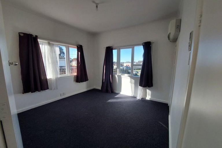Photo of property in 105a Kimpton Road, Papatoetoe, Auckland, 2025
