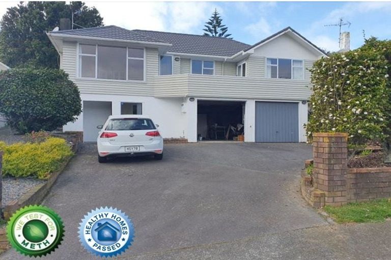 Photo of property in 71 Taylor Terrace, Tawa, Wellington, 5028