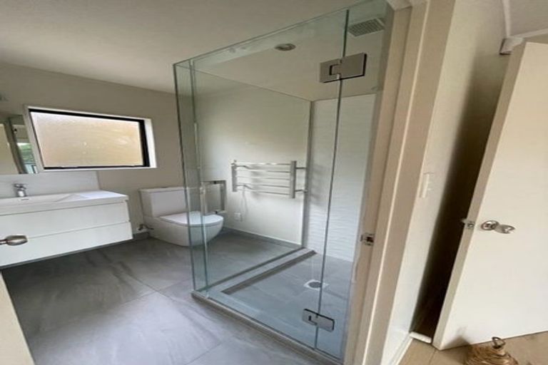 Photo of property in 49a Springfield Road, Morningside, Auckland, 1022