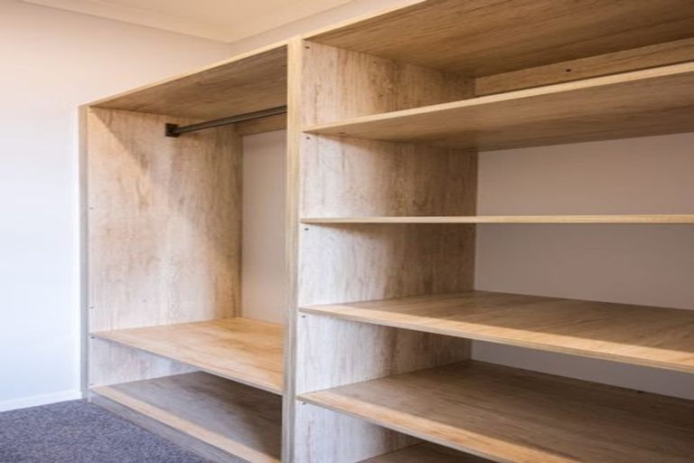 Photo of property in 12 Clendon Court, Roslyn, Palmerston North, 4414