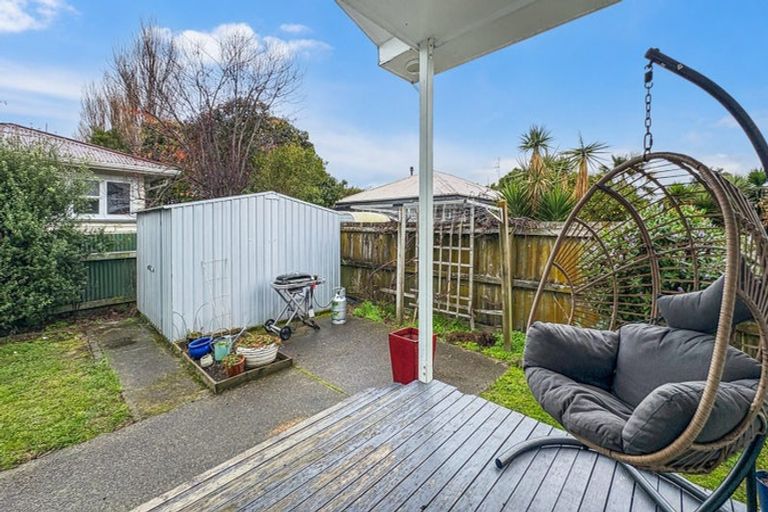 Photo of property in 38 Kirk Street, Otaki, 5512