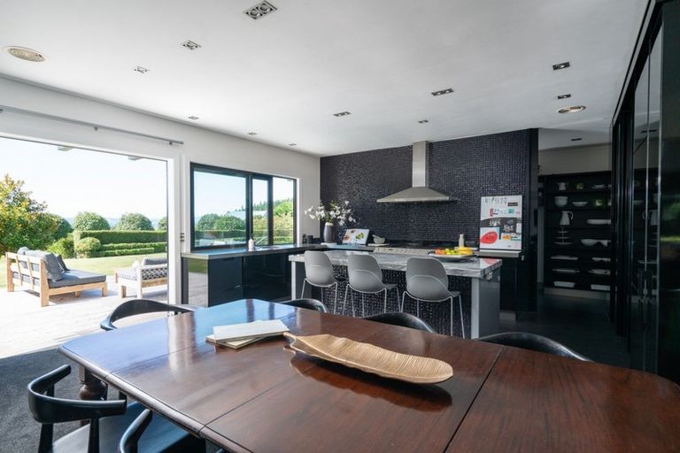 Photo of property in 344 Gillespie Place, Acacia Bay, Taupo, 3385