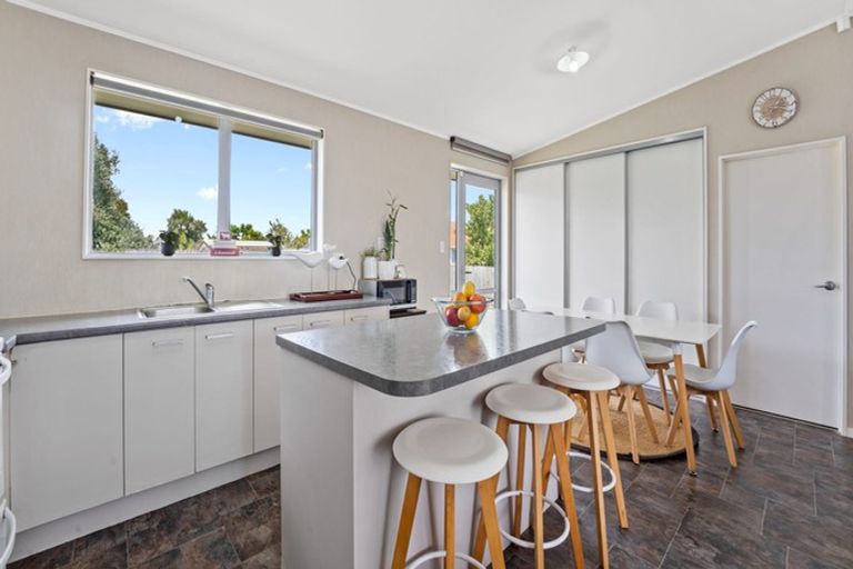 Photo of property in 93a Porchester Road, Papakura, 2110