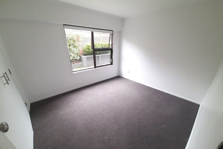 Photo of property in 3/59 Norwood Road, Bayswater, Auckland, 0622