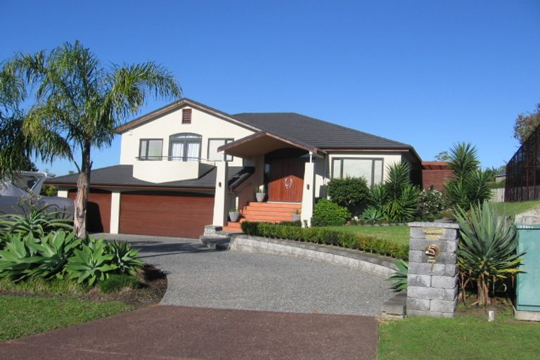 Photo of property in 7 Bocage Lane, West Harbour, Auckland, 0618