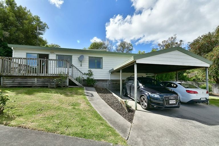 Photo of property in 12a Delshaw Avenue, Stanmore Bay, Whangaparaoa, 0932