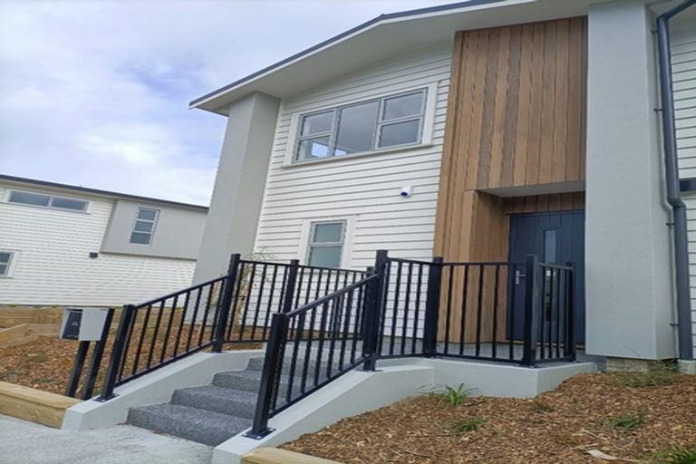 Photo of property in 1119a High Street, Taita, Lower Hutt, 5011